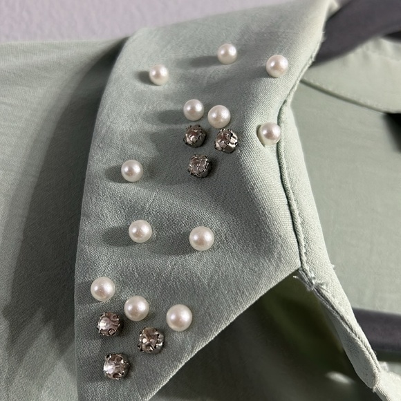 ZARA Beaded Jeweled Collar Button Front Blouse Size L - Picture 6 of 11